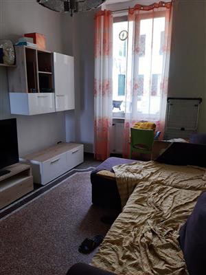 Appartamento - Trilocale a Sampierdarena, Genova