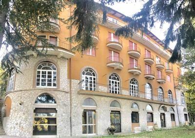 Palazzo / Stabile a San Vito Romano