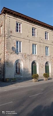 Indipendente - Villa a Fagnano, Lucca