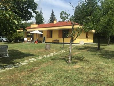 Indipendente - Villa a Sassello