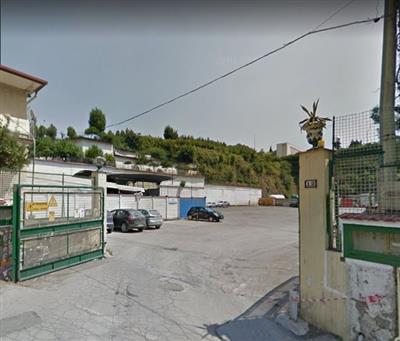 Magazzino a Fratte, Salerno