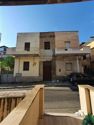 Appartamento da ristrutturare a Reggio di Calabria