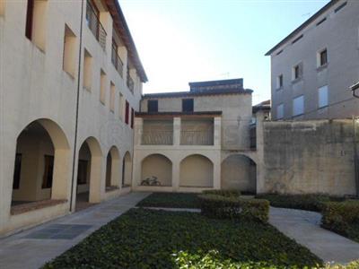 Garage - Singolo a BASSANO c. storico, Bassano del Grappa