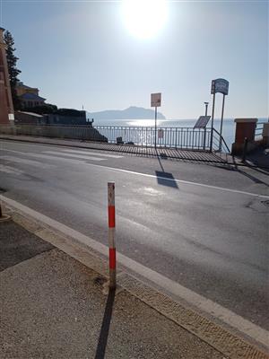 Negozio a Nervi, Genova