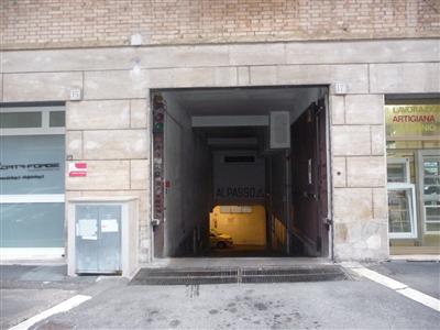 Garage / Posto Auto - Singolo a Roma