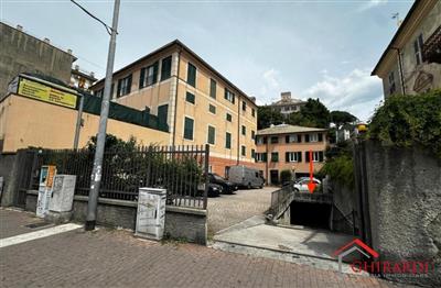 Garage / Posto Auto - Singolo a Genova