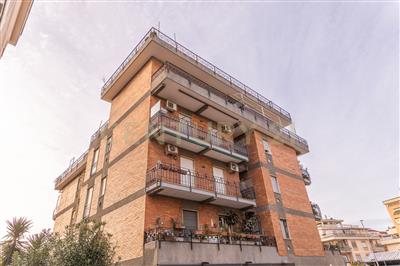 Appartamento - Bilocale a Montemario, Roma