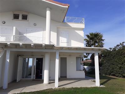 Villa - Bifamiliare a San Felice Circeo