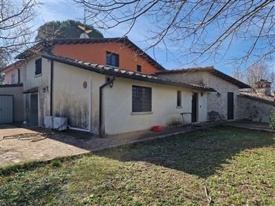 Semindipendente - Porzione di casa a Lugnano in Teverina