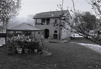 Semindipendente - Porzione di casa a San Lazzaro, Sarzana