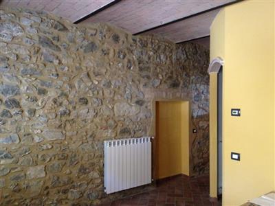 Porzione di casa in buono stato di 55 mq. a Casciano