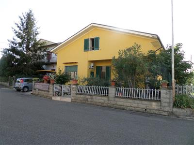 Casa singola in buono stato di 140 mq. a San Miniato Basso