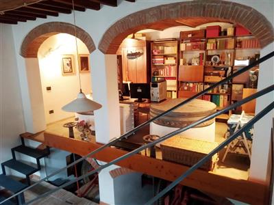 Casa semindipendente in buono stato di 150 mq. a Castelmaggiore