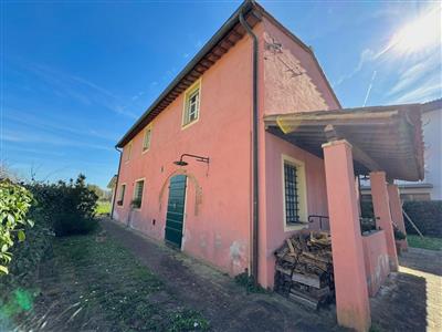 Casa singola in buono stato di 175 mq. a Perignano