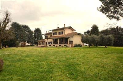 Villa in buono stato di 420 mq. a Picciorana