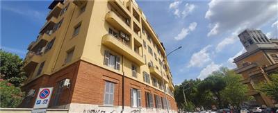 Appartamento residenziale ottimo/ristrutturato Roma