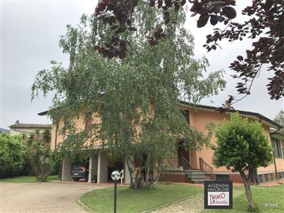 Villa in Vendita a Massarosa