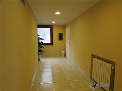 5247171_vendita-uffici-negozi-e-capannoni-olbia-tempio-rif-c1261-studio-medico-in-via-poletti-2lqxflnt.JPG