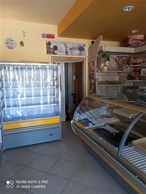 6574000_vendita-negozio-locale-commerciale-pescara-rif-v-031-vendita-frwgdgl3.JPG