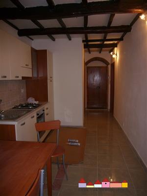 Appartamento in Vendita a Carrara