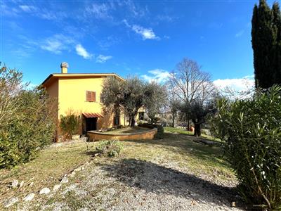 7014273_vendita-villa-rieti-rif-npq-675-villa-nelle-campagne-sabine-xpzmjk2g.jpg