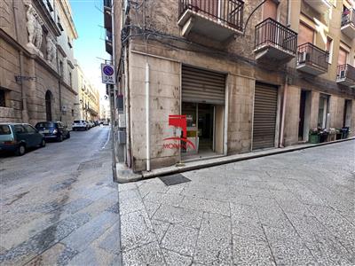 7048546_affitto-locale-commerciale-trapani-rif-a190-affitto-locale-g3dqqixm.JPG