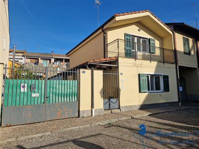 Casa indipendente in Vendita a Villanova dAlbenga