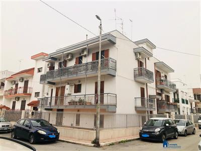 7144584_vendita-appartamenti-bari-rif-ncv-633-3-locali-accessori-4gqmgxyb.jpg