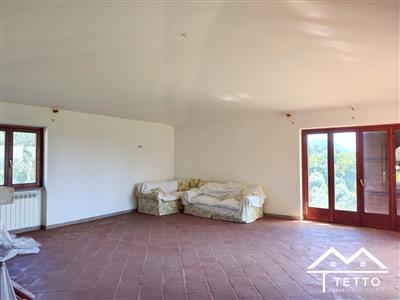 7154719_vendita-ville-rieti-rif-vvq-164-villa-indipendente-con-piscina-e-pnc7rque.jpg