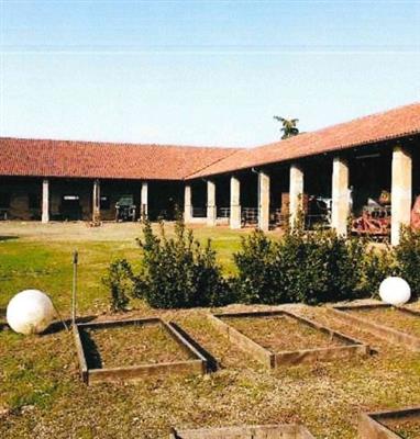 Azienda Agricola in Vendita a Inveruno
