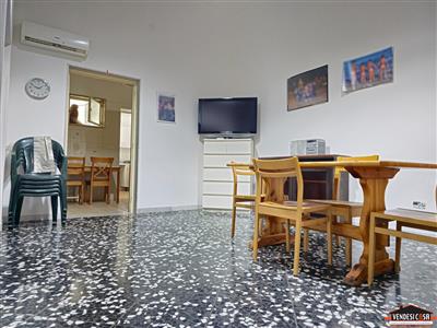 7255047_vendita-uffici-laboratori-e-negozi-bari-rif-c264-locale-hcskoqb8.jpg