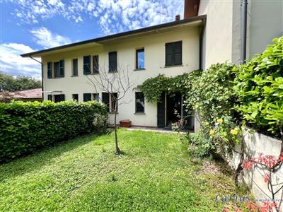 7285936_vendita-villetta-a-schiera-con-giardino-como-rif-pus62-villetta-a-hdkns1sq.jpg