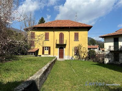 7301649_vendita-villa-bifamiliare-como-rif-cag48-villa-singola-con-7prnoiet.JPG