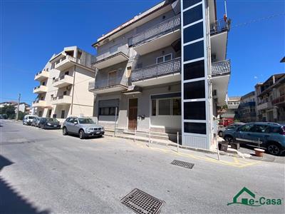 7436406_vendita-appartamenti-messina-rif-vsg367-appartamento-totalmente-kf9xqfyb.jpeg