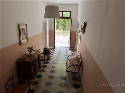 7439583_vendita-appartamenti-massa-carrara-rif-qis-210-appartamento-con-terreno-flfhwew3.JPG