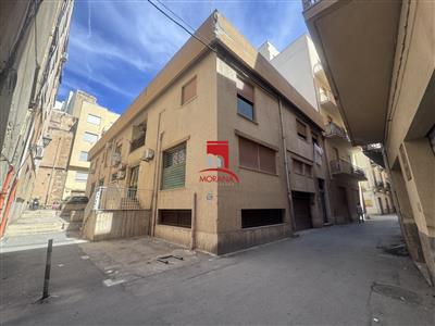 7448633_vendita-appartamenti-trapani-rif-v439-appartamento-centro-storico-2gceuydj.JPG