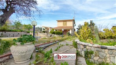 7503911_vendita-ville-palermo-rif-ca010vg-villa-indipendente-casteldaccia-tyf9juml.jpg