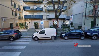 7508468_affitto-locale-commerciale-palermo-rif-uee-323-palermo-locale-commerciale-zona-calatafimi-hzag2iwg.JPG