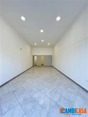 7568202_affitto-negozi-locali-commerciali-palermo-rif-tgg-1496-viale-mps2mnvc.jpeg