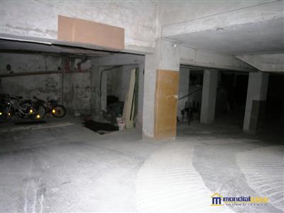 7627094_vendita-box-posti-auto-magazzini-siracusa-rif-garage-big-garage-big-ap9uqsed.JPG