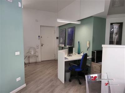 7723518_affitto-appartamento-palermo-rif-vnr-33495-appartamento-ufficio-sqnbwa1l.jpg