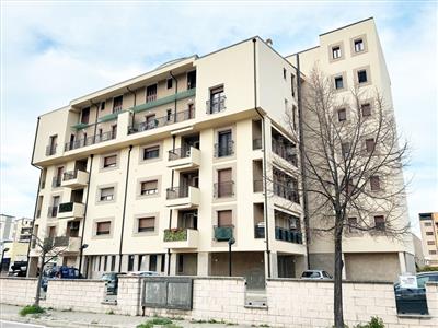 Appartamento in vendita a Pescara via tirino