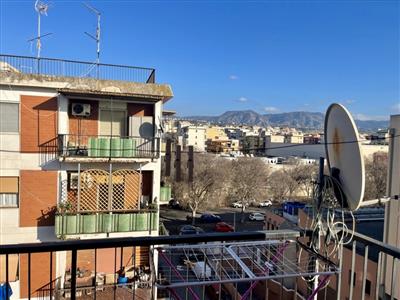 Appartamento in vendita a Reggio di Calabria Viale Calabria-Sbarre