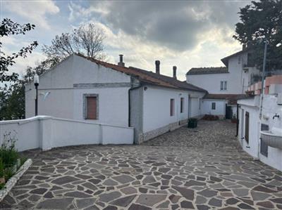 Casa indipendente in vendita a Brittoli Periferia