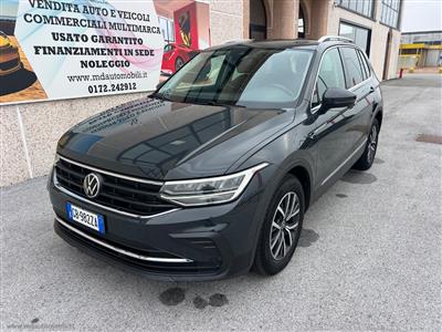 VOLKSWAGEN Tiguan 1.5 TSI ACT Life