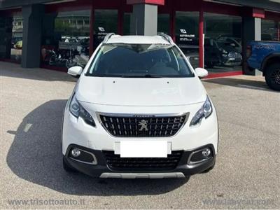 PEUGEOT 2008 BlueHDi 100 Allure