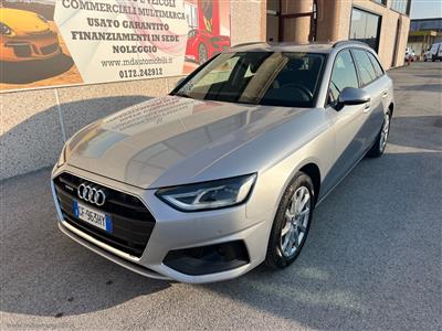 AUDI A4 Avant 40 TDI quattro S tronic Bus.