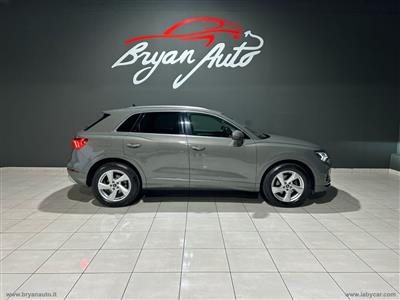 AUDI Q3 35 TFSI S tronic S line edition