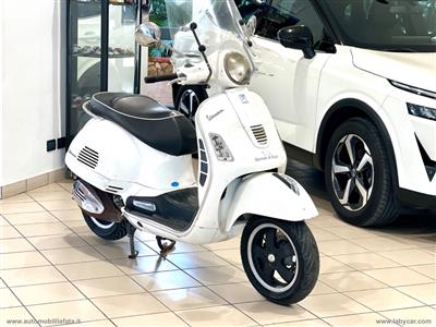 PIAGGIO VESPA SUPER GTS 300 CC 02/2009 64000 KM