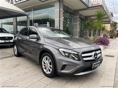 MERCEDES-BENZ GLA 180 CDI Automatic Executive